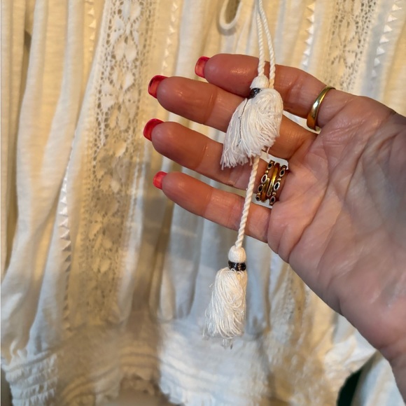 Free People Top Size XS COLOR :Cream So beautiful the detail is amazing. - Picture 6 of 7